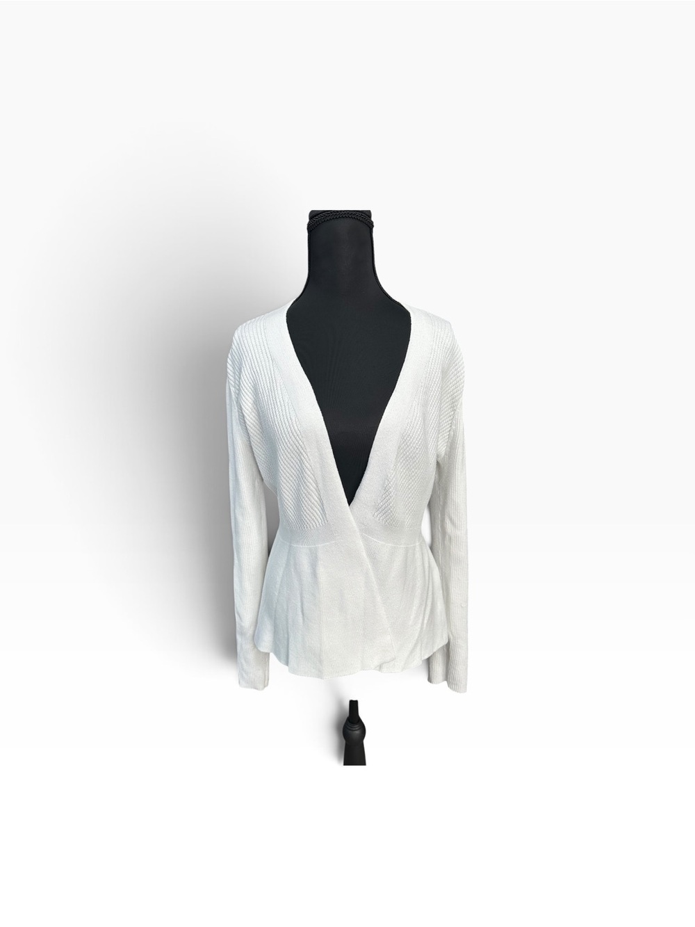 White Long-Sleeve cardigan